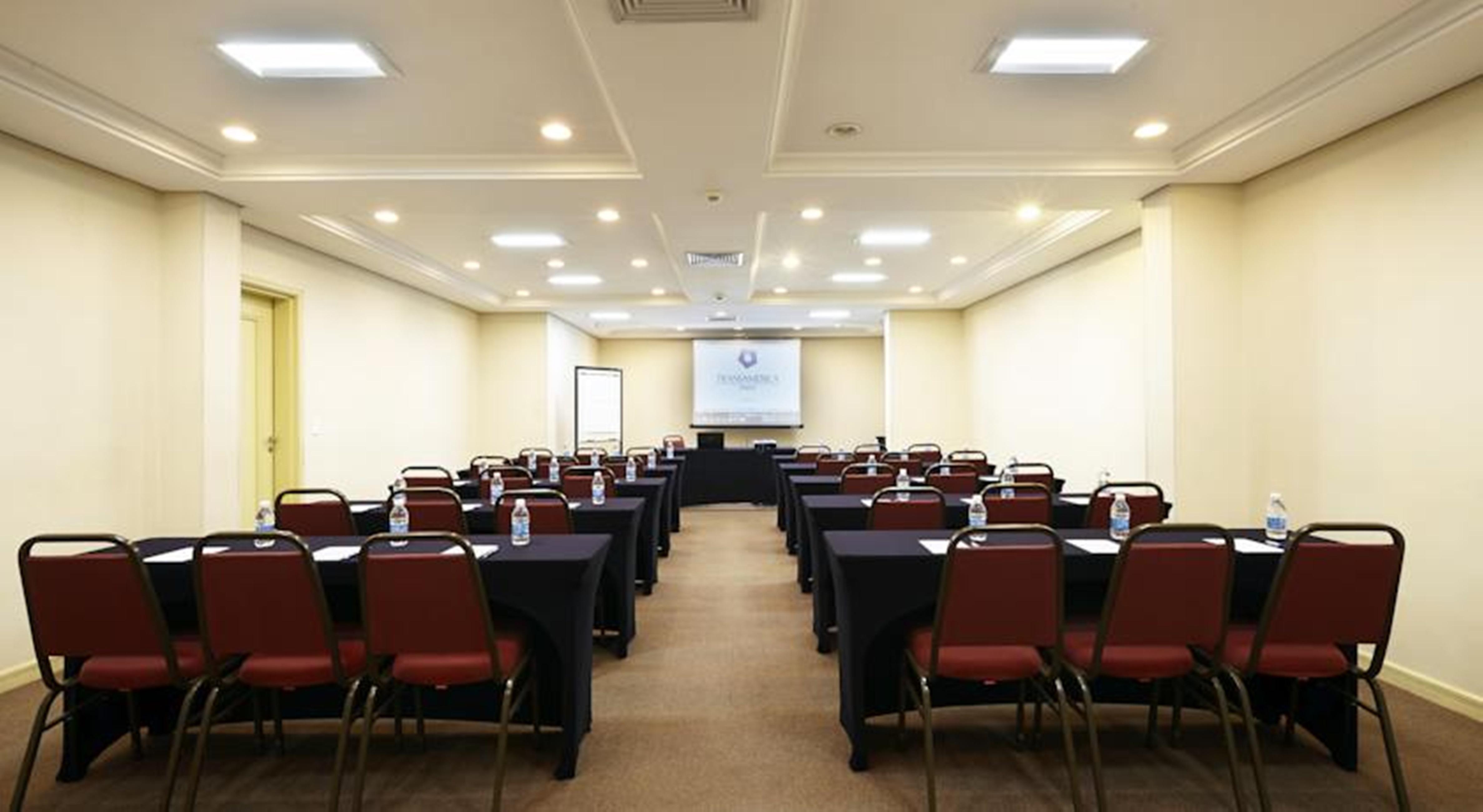 Transamerica Executive Curitiba Batel Luaran gambar